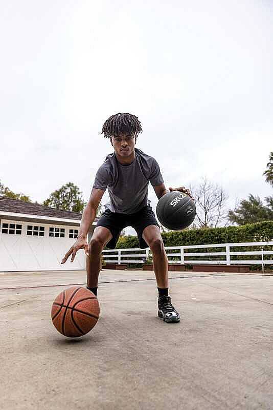 Sklz Light Weight Control Basketball 10664 - 4